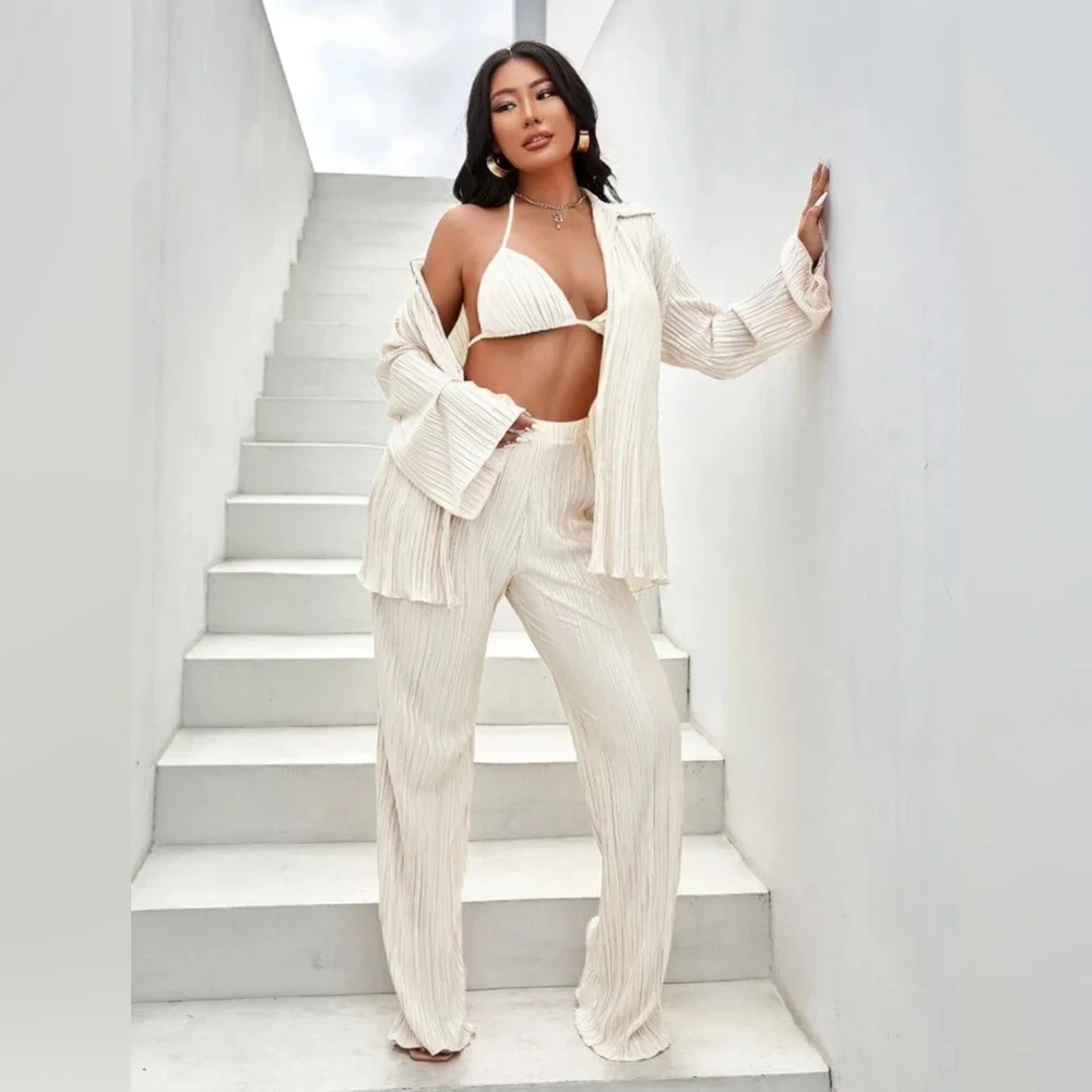 Button Front Lettuce Trim Shirt & Flare Leg Pants With Bra - Picture 3 of 6